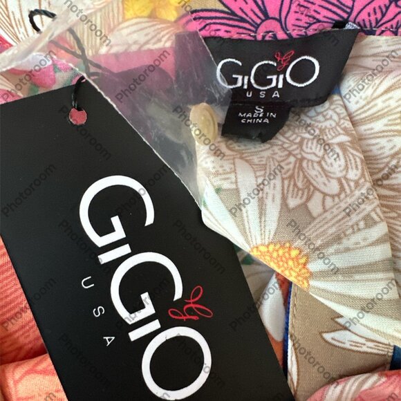 Gigio NWT Bright Multicolored Floral Short Sleeve Button Blouse Small - Picture 5 of 5